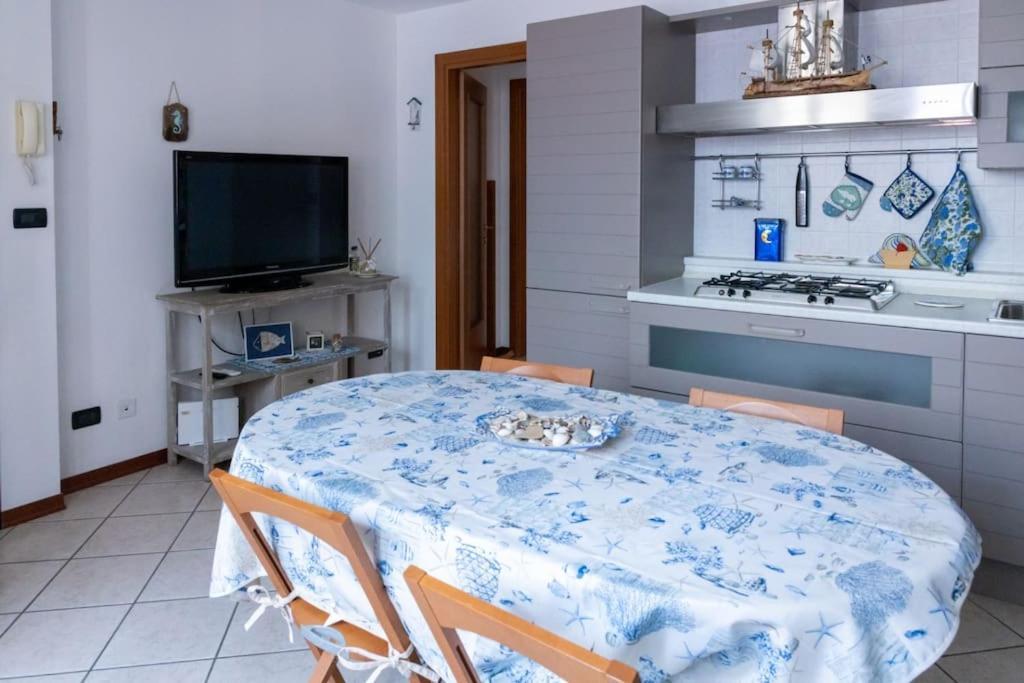 {Il Blue Di Grado} Apartment Bagian luar foto