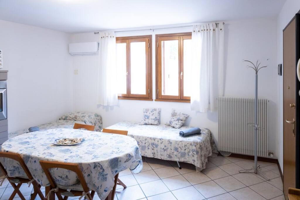 {Il Blue Di Grado} Apartment Bagian luar foto
